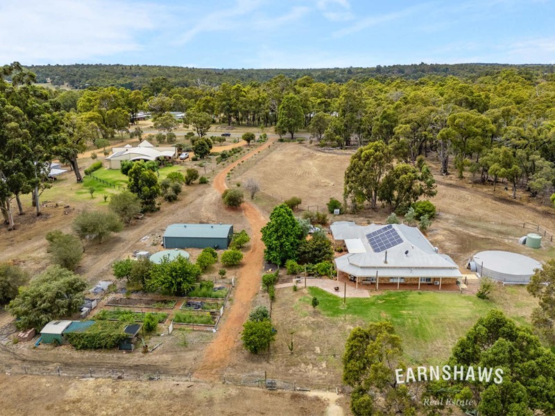 Property for sale in Gidgegannup