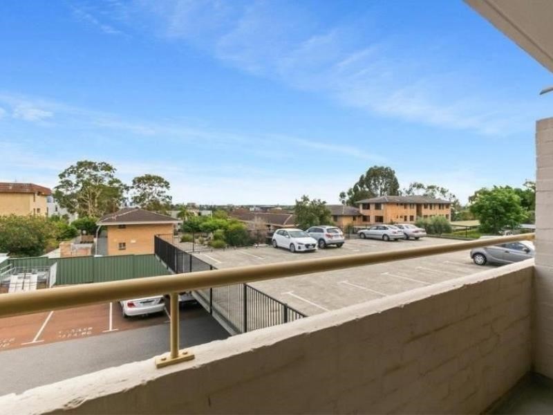 Property For Sale in Victoria Park