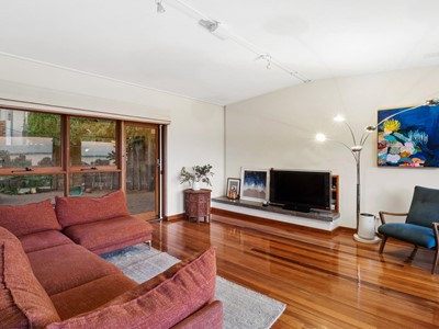 Property for sale in Attadale : Jacky Ladbrook Real Estate