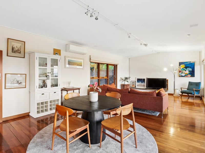 Property for sale in Attadale : Jacky Ladbrook Real Estate