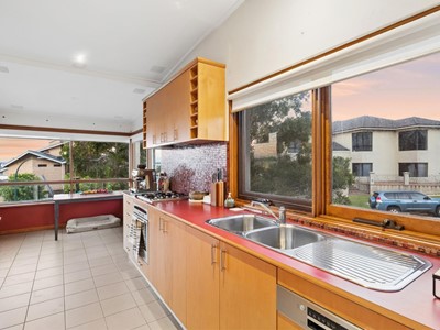 Property for sale in Attadale : Jacky Ladbrook Real Estate