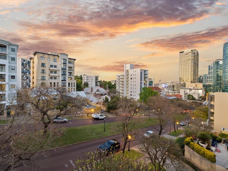 Property for sale in West Perth : Dempsey Real Estate