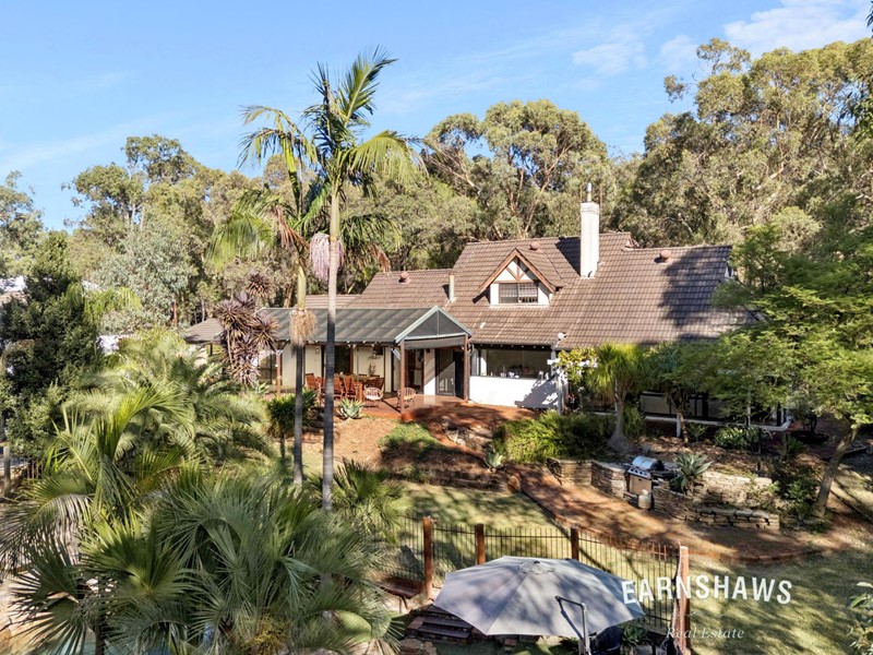 Property for sale in Parkerville