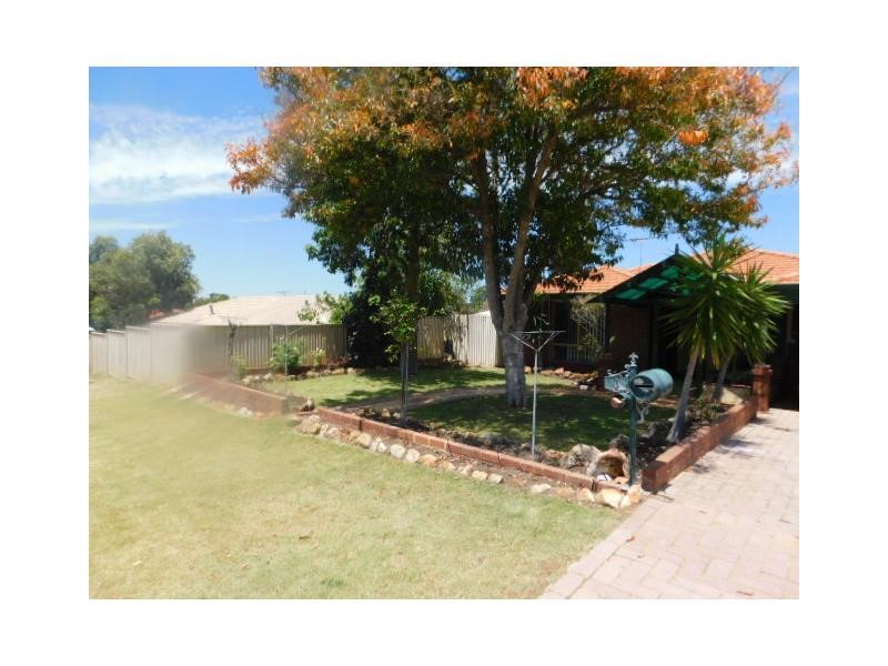 Property for rent in Merriwa 3 Benoa Court Justin Property for rent in Merriwa 3 Benoa Court Justin