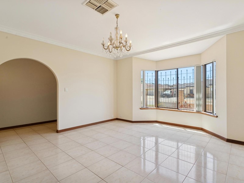 Property for sale in Midland : Passmore Real Estate