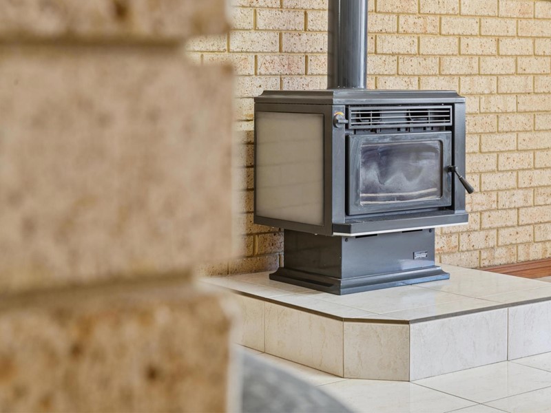 Property for sale in Midland : Passmore Real Estate