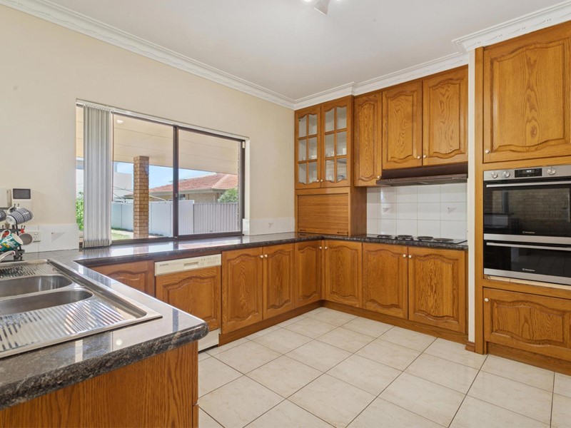 Property for sale in Midland : Passmore Real Estate