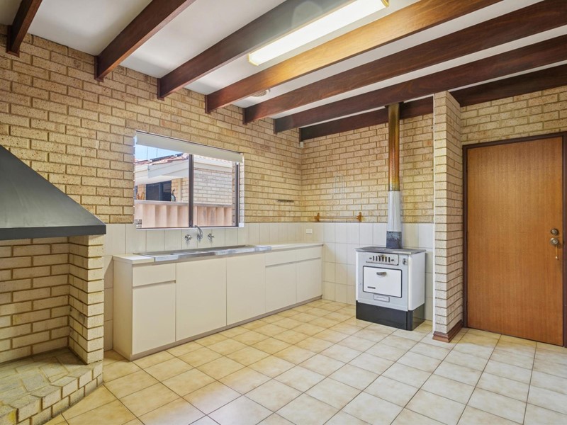 Property for sale in Midland : Passmore Real Estate