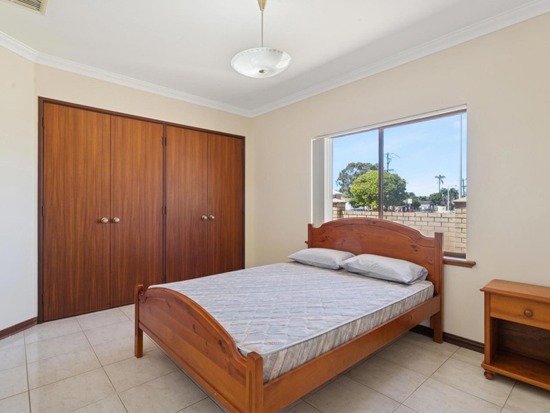 Property for sale in Midland : Passmore Real Estate