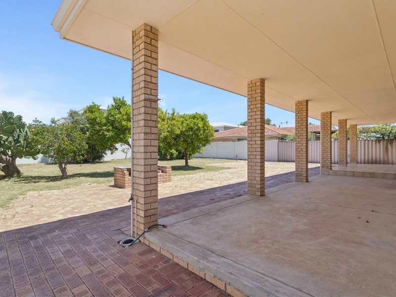 Property for sale in Midland : Passmore Real Estate