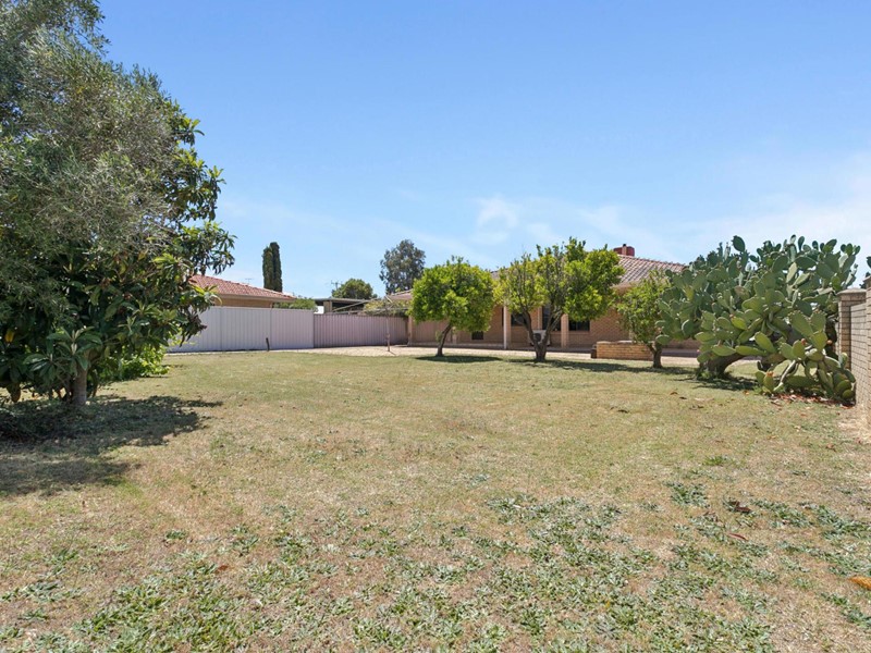 Property for sale in Midland : Passmore Real Estate