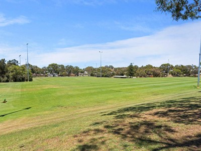 Property for sale in Scarborough : West Coast Real Estate