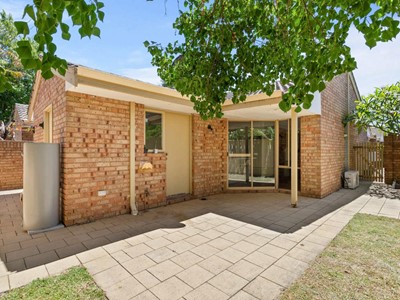 Property for sale in Scarborough : West Coast Real Estate