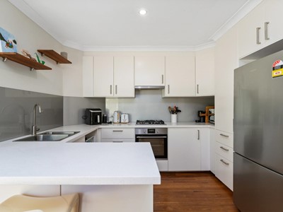 Property for sale in Scarborough : West Coast Real Estate