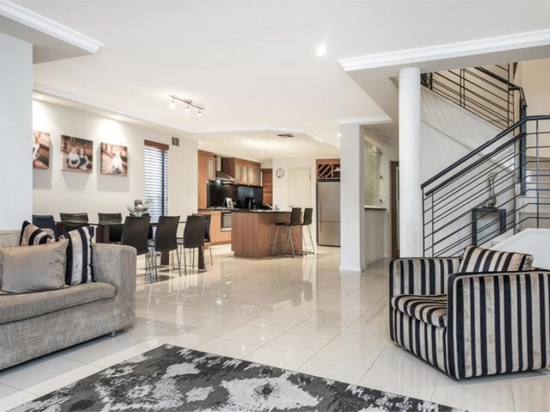 Property for sale in North Perth : Passmore Real Estate