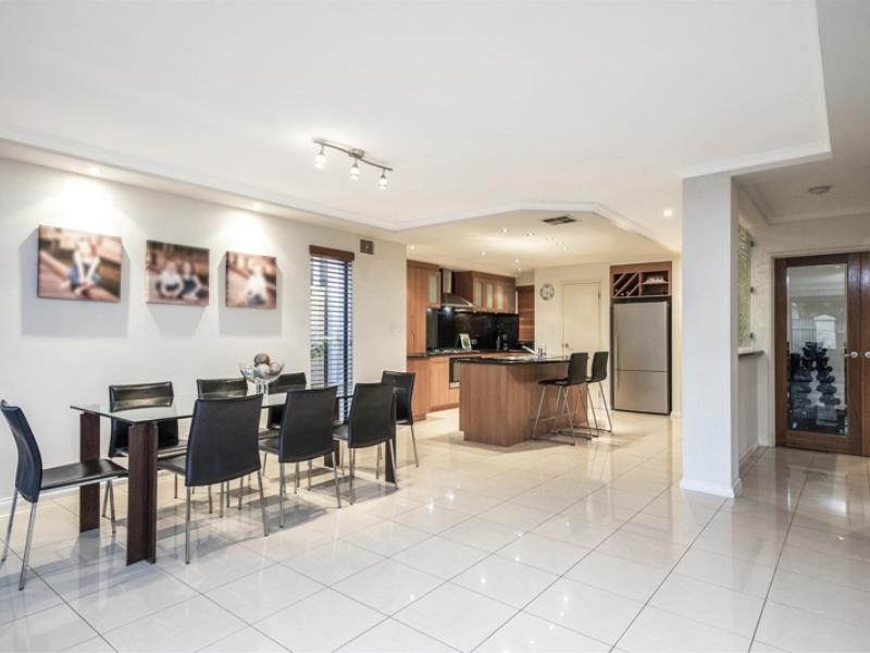 Property for sale in North Perth : Passmore Real Estate