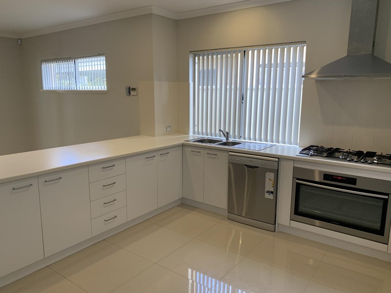 Property for rent in Kardinya : Jacky Ladbrook Real Estate