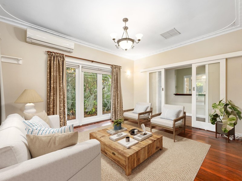 Property For Sale in Victoria Park