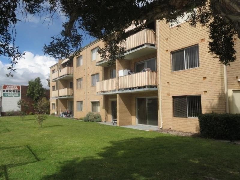 Property For Lease in St James