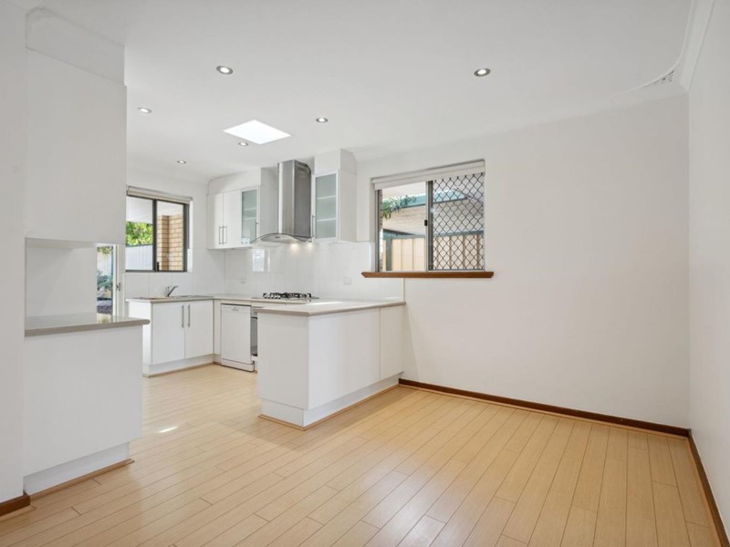 Property for sale in Innaloo : West Coast Real Estate