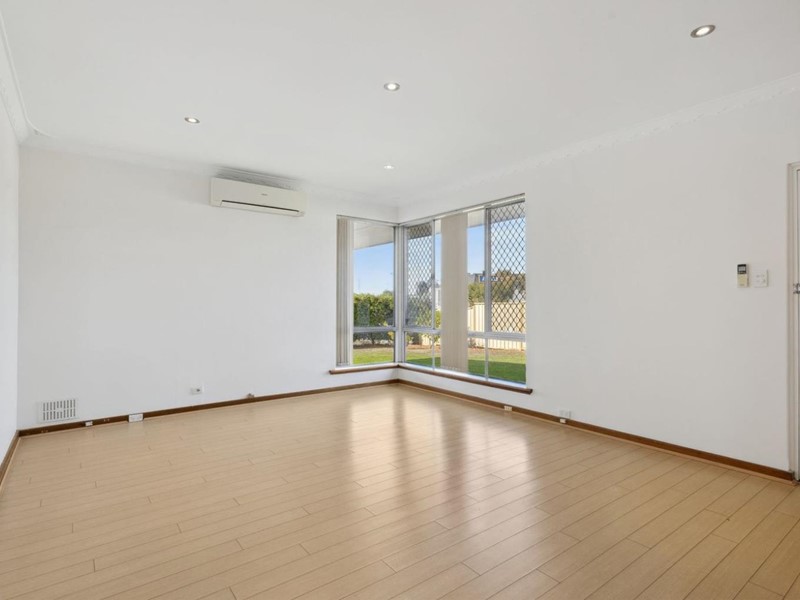 Property for sale in Innaloo : West Coast Real Estate