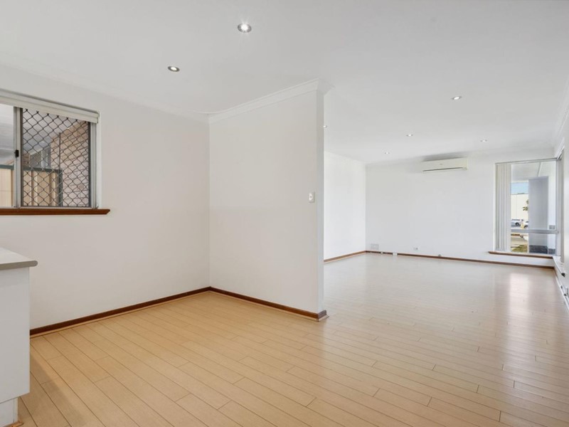 Property for sale in Innaloo : West Coast Real Estate