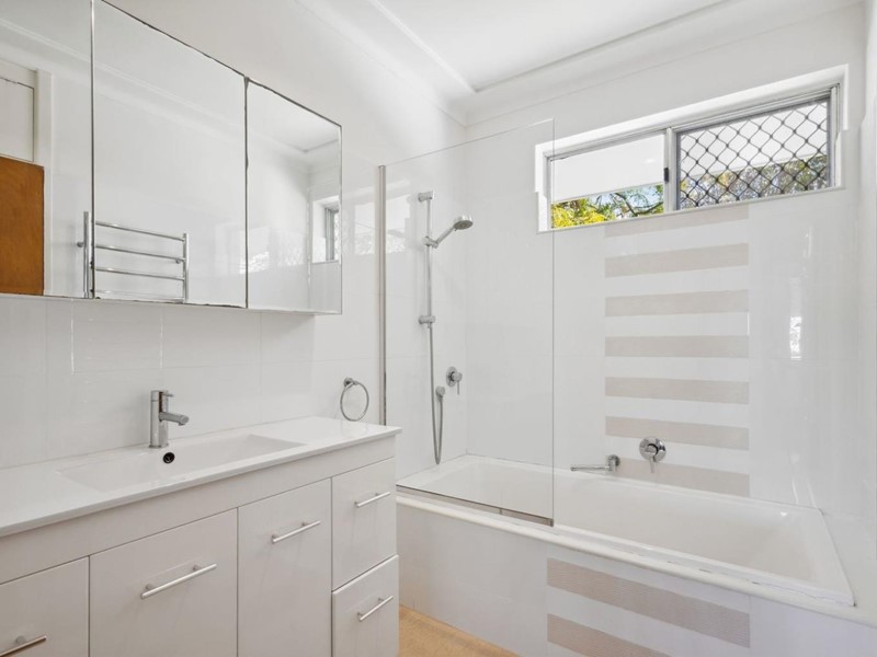 Property for sale in Innaloo : West Coast Real Estate