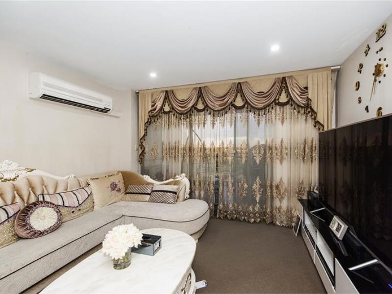 Property for sale in Rivervale : Passmore Real Estate