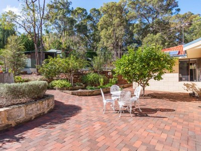 Property for sale in Sawyers Valley