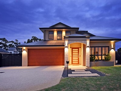 Property for sale in Caversham