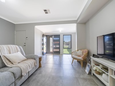 Property for sale in Morley : Dempsey Real Estate