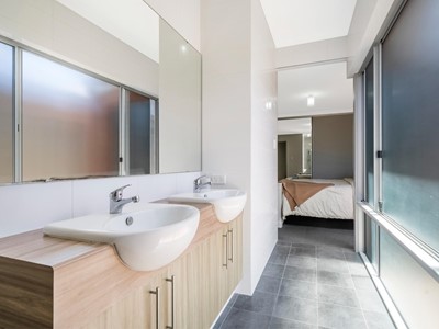 Property for sale in Morley : Dempsey Real Estate