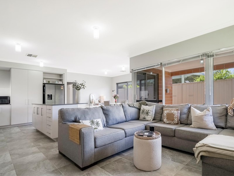 Property for sale in Morley : Dempsey Real Estate