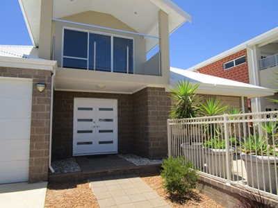 Property CURRENT in Butler