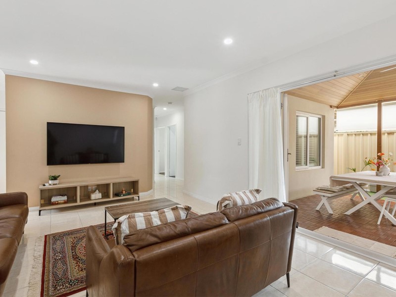 Property for sale in Nollamara : Passmore Real Estate