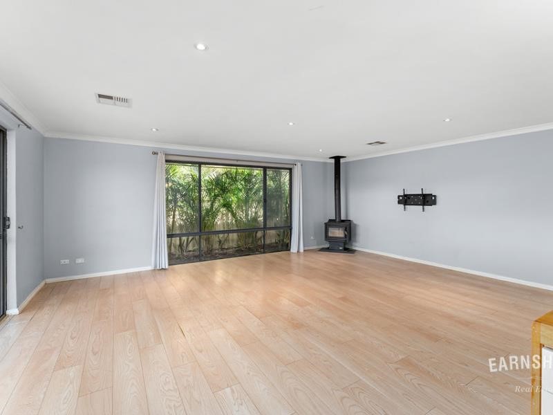 Property for sale in Swan View