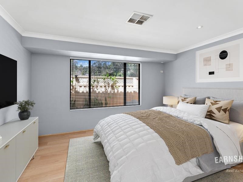 Property for sale in Swan View