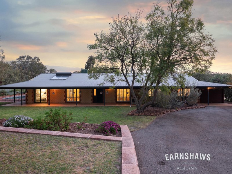 Property for sale in Wundowie