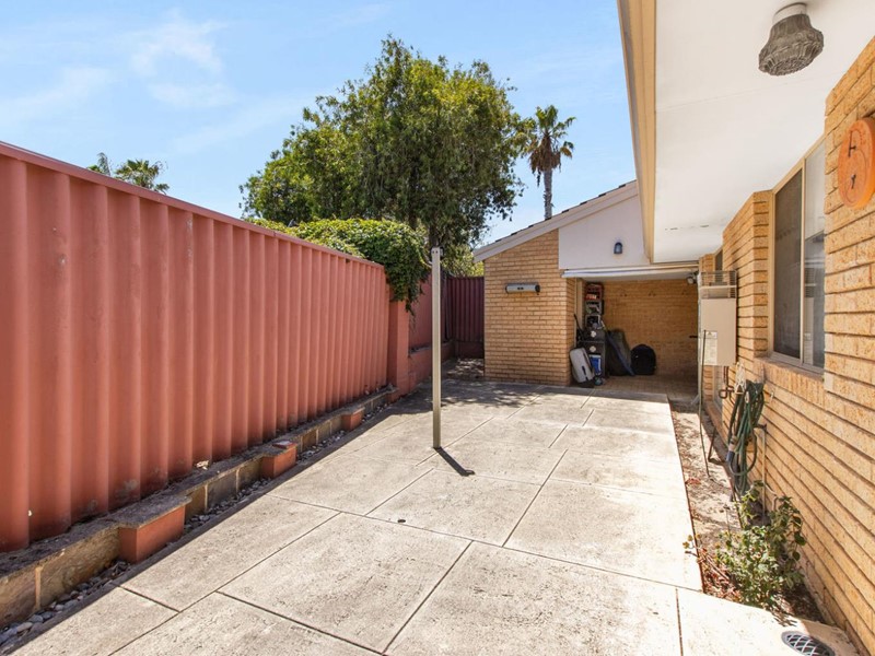Property for sale in Doubleview : West Coast Real Estate