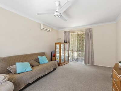 Property for sale in Doubleview : West Coast Real Estate