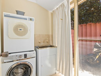 Property for sale in Doubleview : West Coast Real Estate