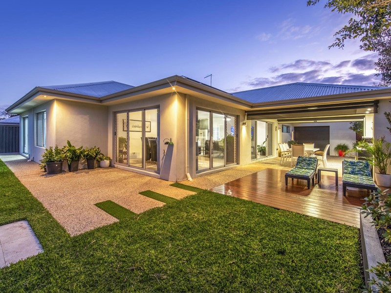 Property for sale in The Vines : Passmore Real Estate