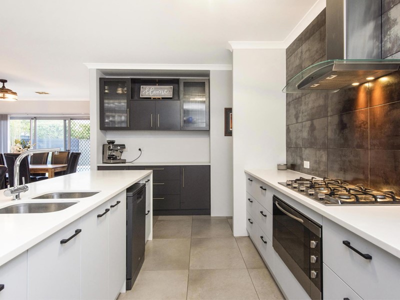 Property for sale in The Vines : Passmore Real Estate