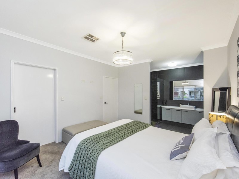 Property for sale in The Vines : Passmore Real Estate