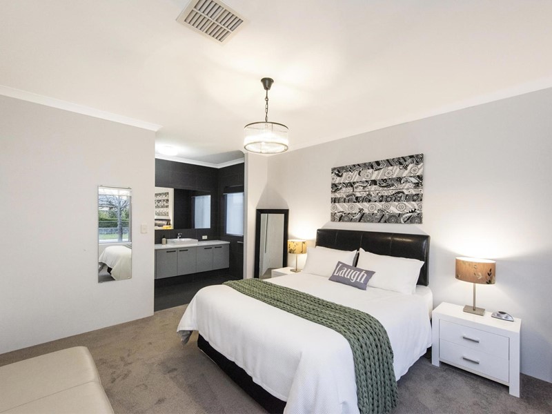 Property for sale in The Vines : Passmore Real Estate