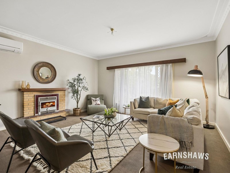 Property for sale in Swan View