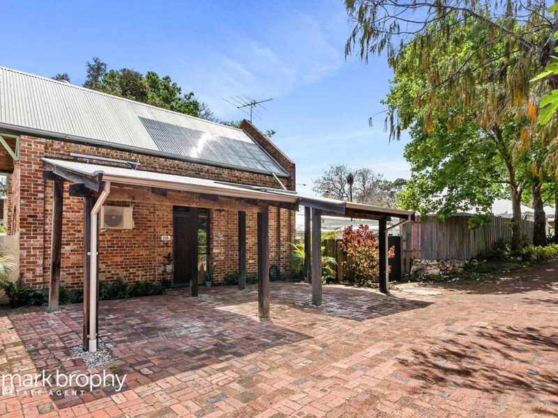 Property for sale in South Fremantle, 119a Hampton Rd Mark Brophy