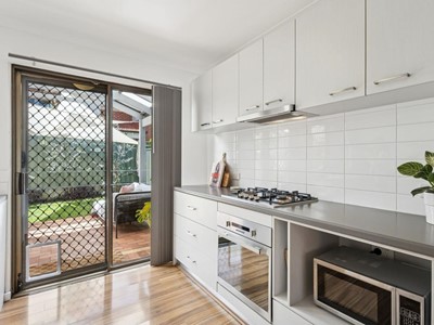 Property for sale in Wembley : West Coast Real Estate