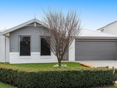 Property for rent in Piara Waters