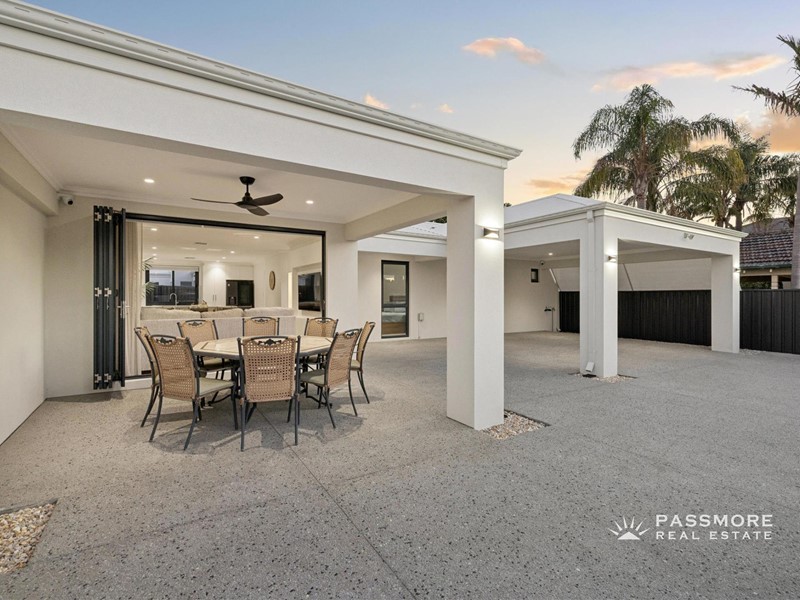Property for sale in Morley : Passmore Real Estate